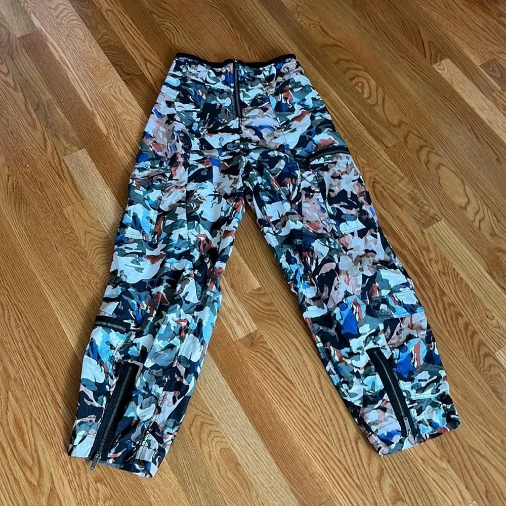 NWT Free People Movement My Boo Pant Camo Cargo Zipper Size XS
